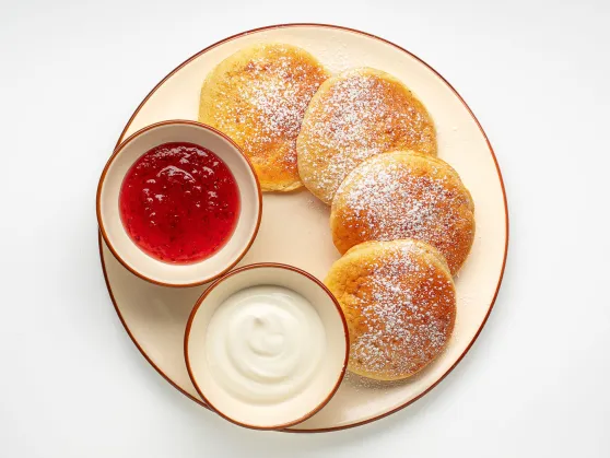 Pancakes with apples