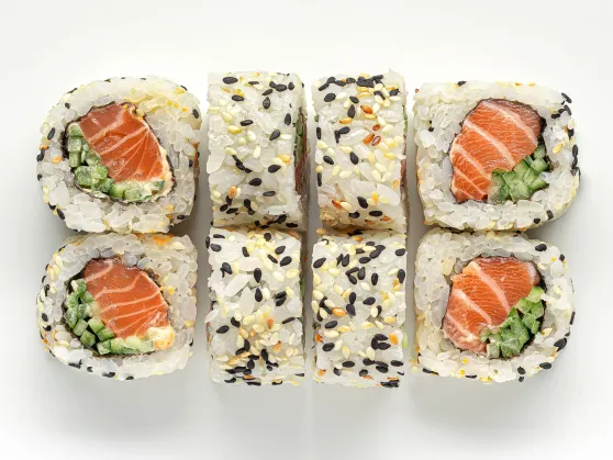 Sake Spicy Maki with Cucumber